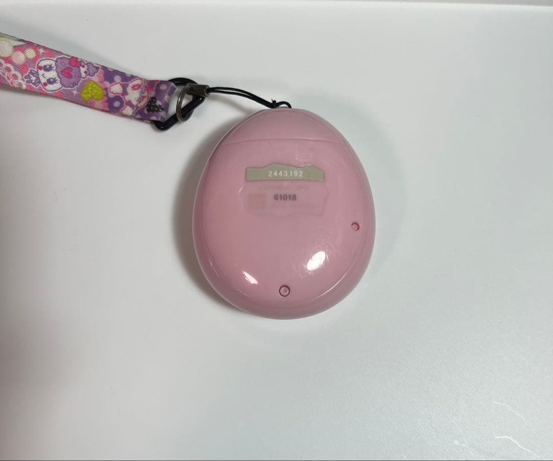 たまごっちみーつ　メルヘンみーつ　ピンク ストラップ付き