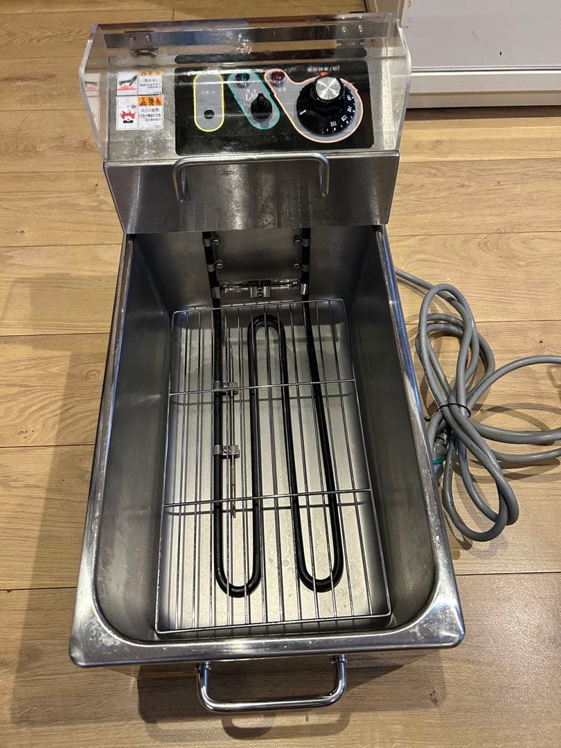 24年製マルゼン卓上電気フライヤー ステンレス製 温度調整可能[中古