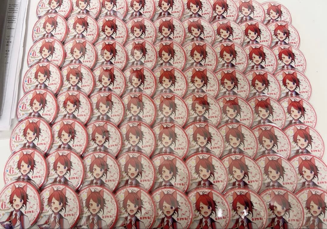 莉犬くん6周年缶バッジ72個