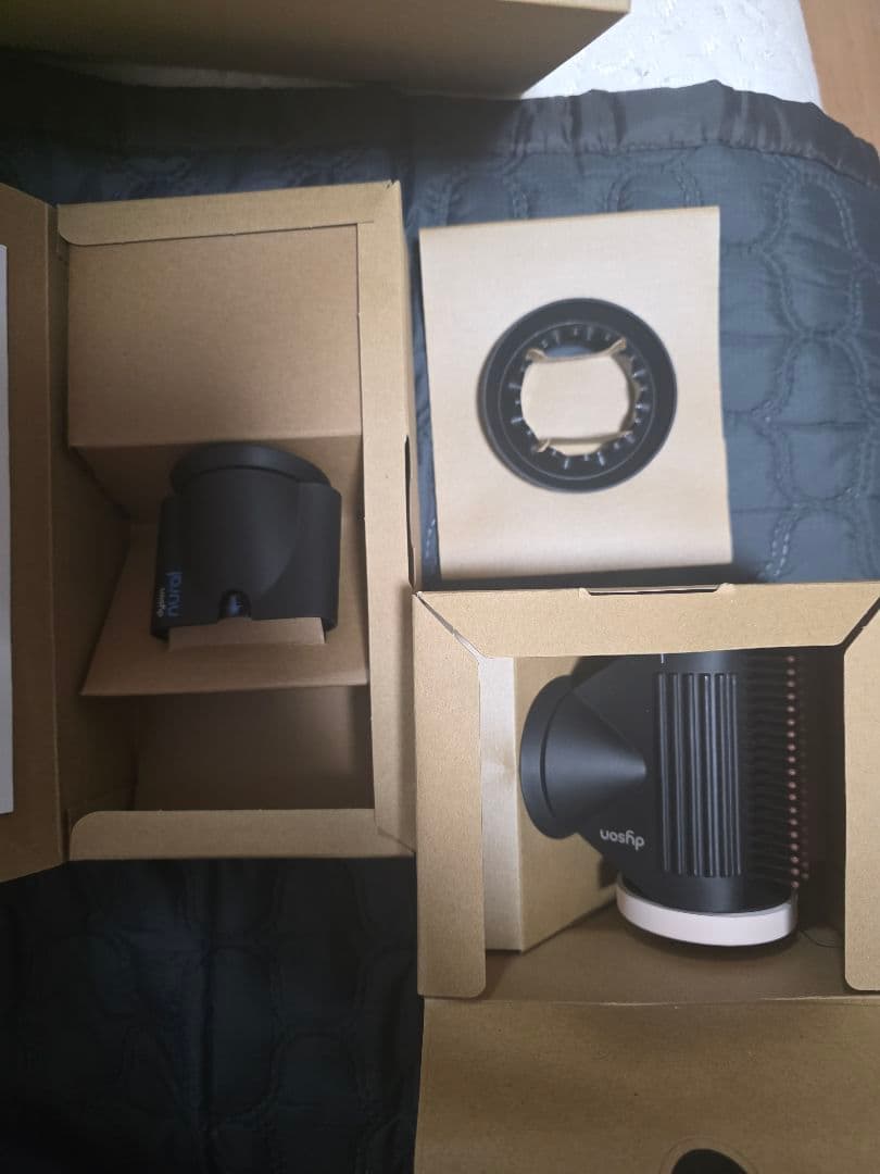 ダイソンヘアドライヤー HD16VLP