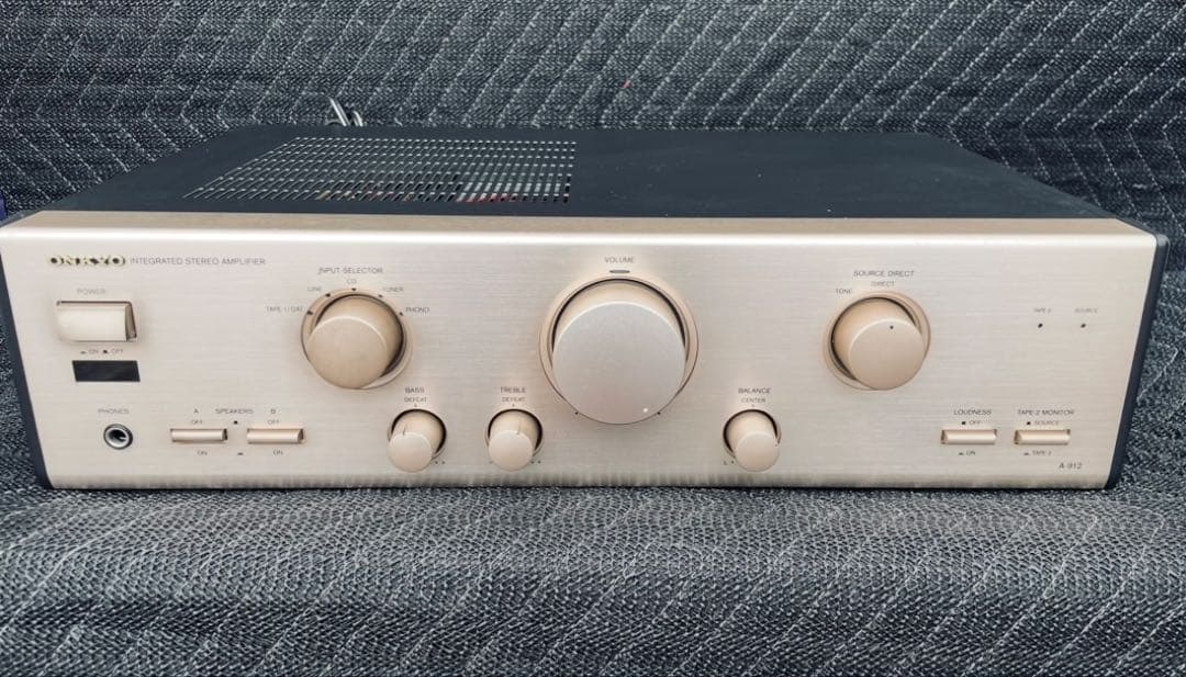 ONKYO インテグレーテッドステレオアンプ