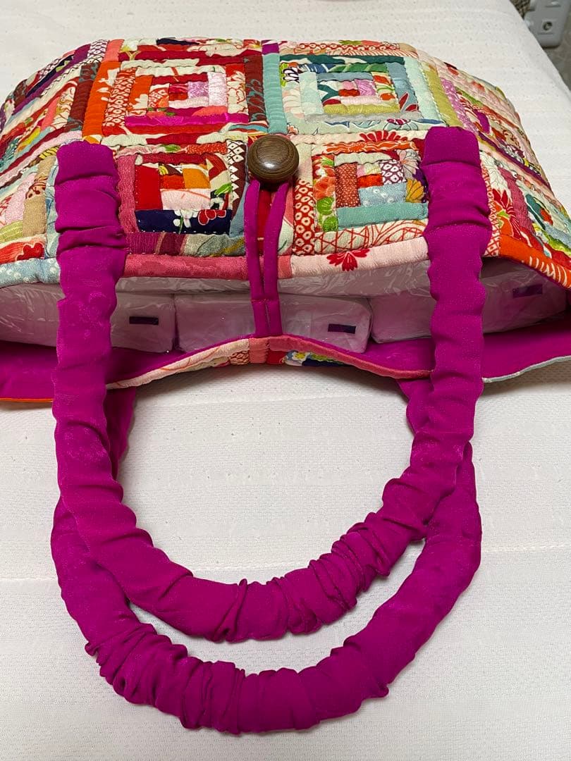 ちちんぷいぷい　京都 正絹 手縫いパッチワークバッグ