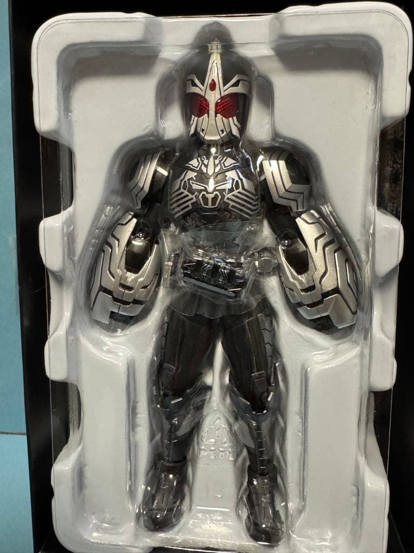 フィギュアーツ真骨彫　仮面ライダーオーズサゴーゾコンボ