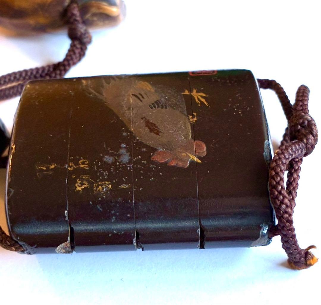 時代鷄蒔絵印籠　在銘