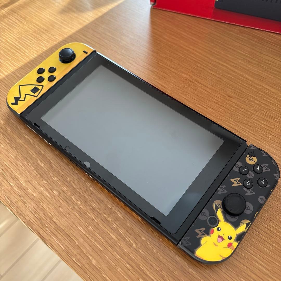 Nintendo Switch ピカチュウデザイン 本体