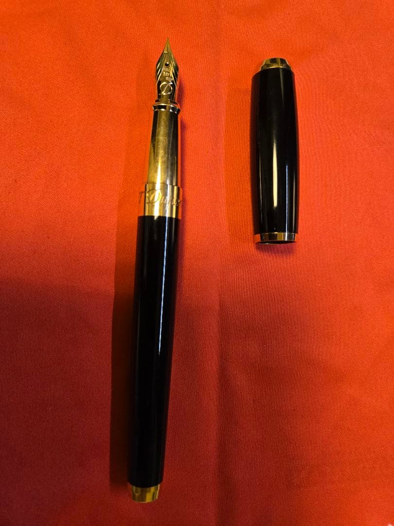 S.T. Dupont 万年筆 ラインD ブラックラッカー