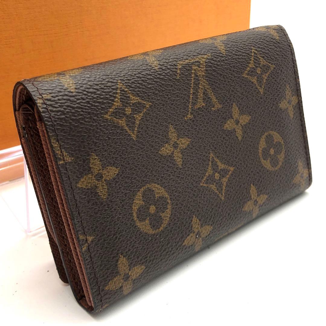 ルイヴィトン トレゾール モノグラム 二つ折り財布 ブラウン コンパクト