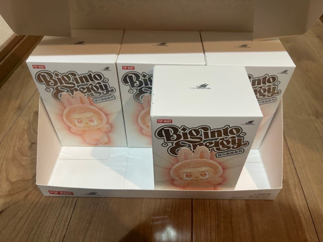 【未開封 4個セット売り】ラブブ MONSTERS Energy