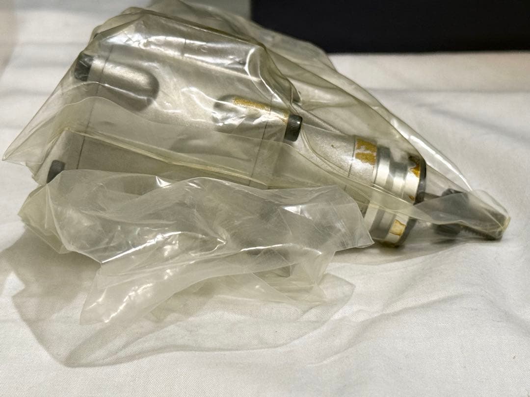 未使用☆O.S. MAX61VPラジコン飛行機エンジン＆KATOプロペラセット