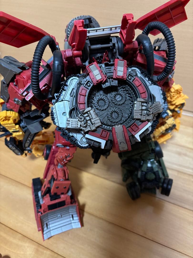 トランスフォーマー　スタジオシリーズ　デバステーター