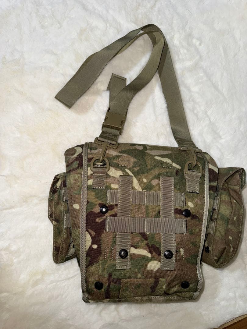 未使用新品】実物 イギリス軍 キャリーバック MTP迷彩