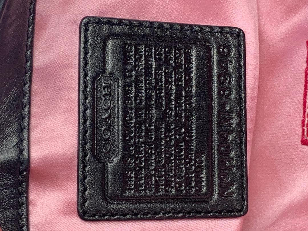 COACH ブラック ハンドーバッグ