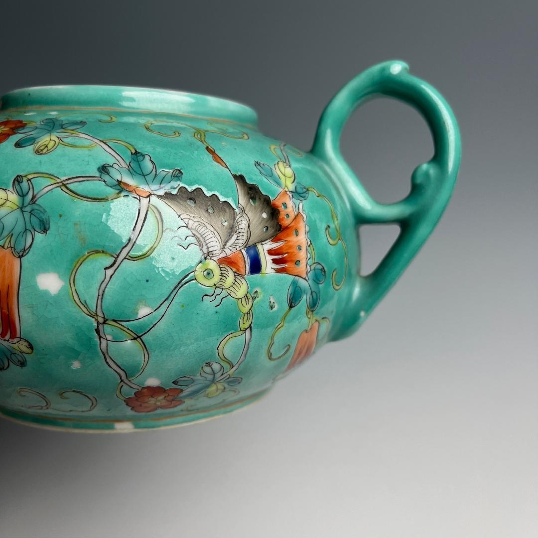 緑釉粉彩瓜果蝶紋水注 大清光緒年製 款 中国古玩 美術 唐物 A560