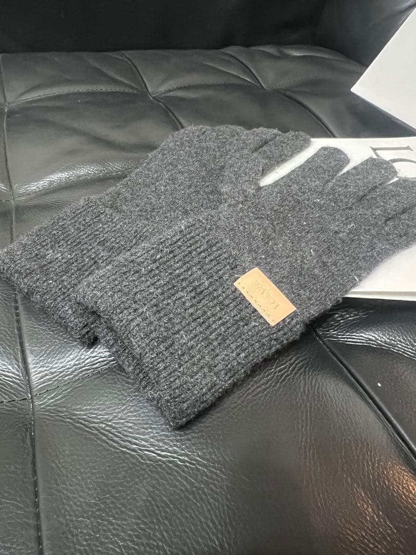 国内正規品 LOEWE ハンドウォーマーの通販はau PAY マーケット - 輸入