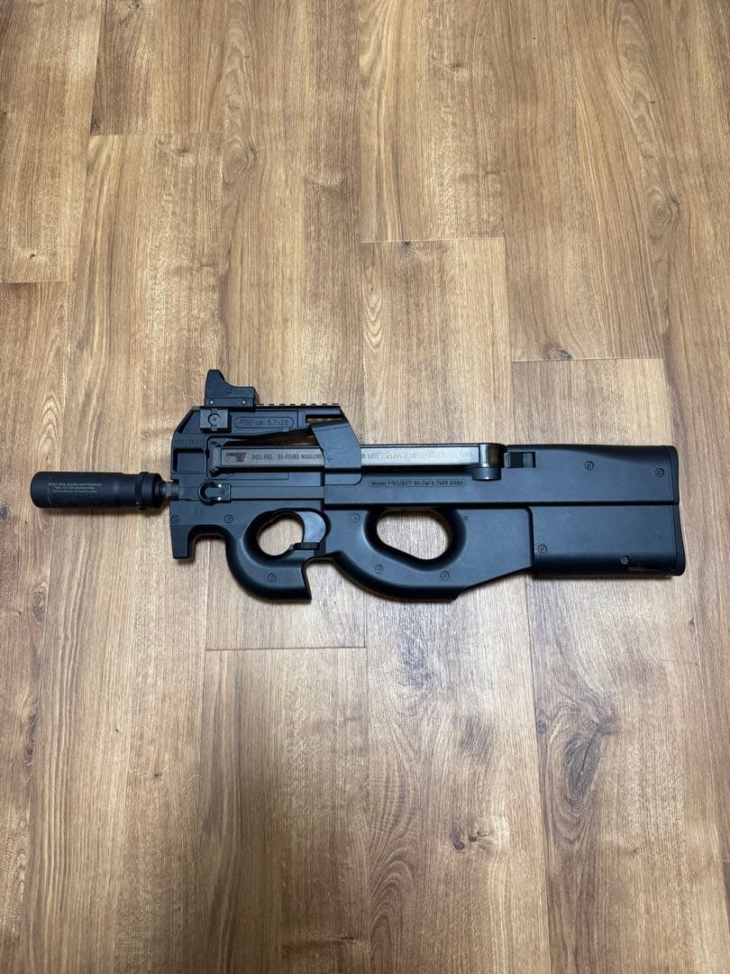 最終値下げ】P90+ 電動ガン カスタムパーツ込み