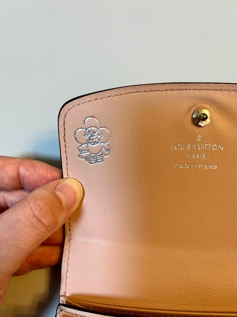 ルイヴィトン　財布　ポルトフォイユ・イリス コンパクト　美品