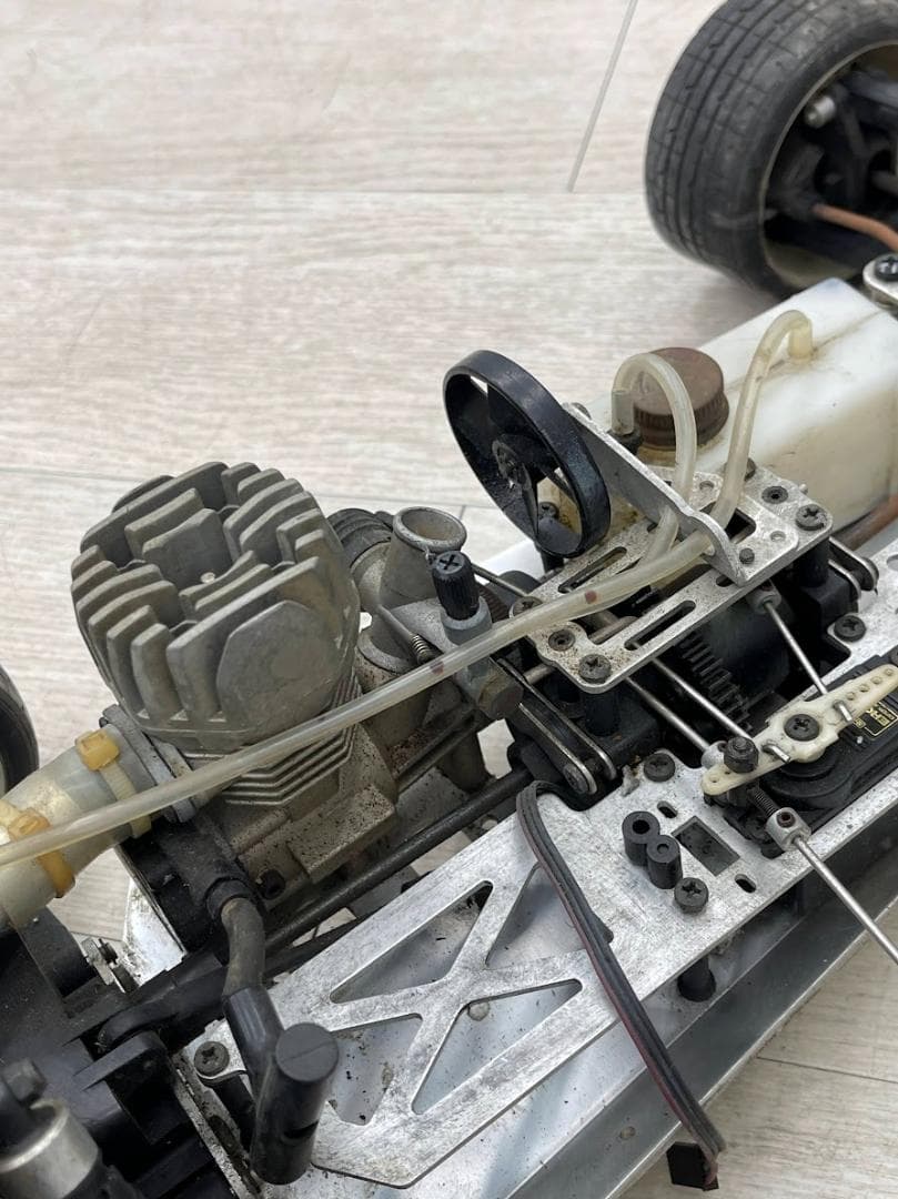 京商 1/8 アウディ クワトロ GS21 ラジコン エンジンカー シャーシ