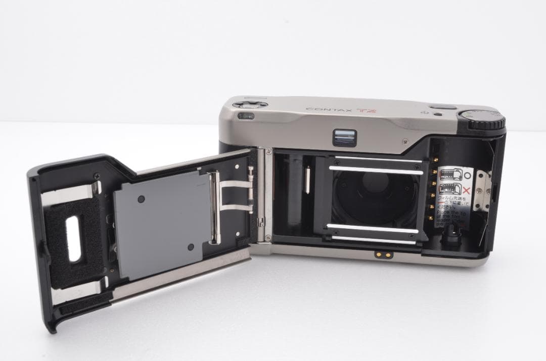 美品】CONTAX コンタックス T2 ケース・箱等付属 【完動品】 - メルカリ