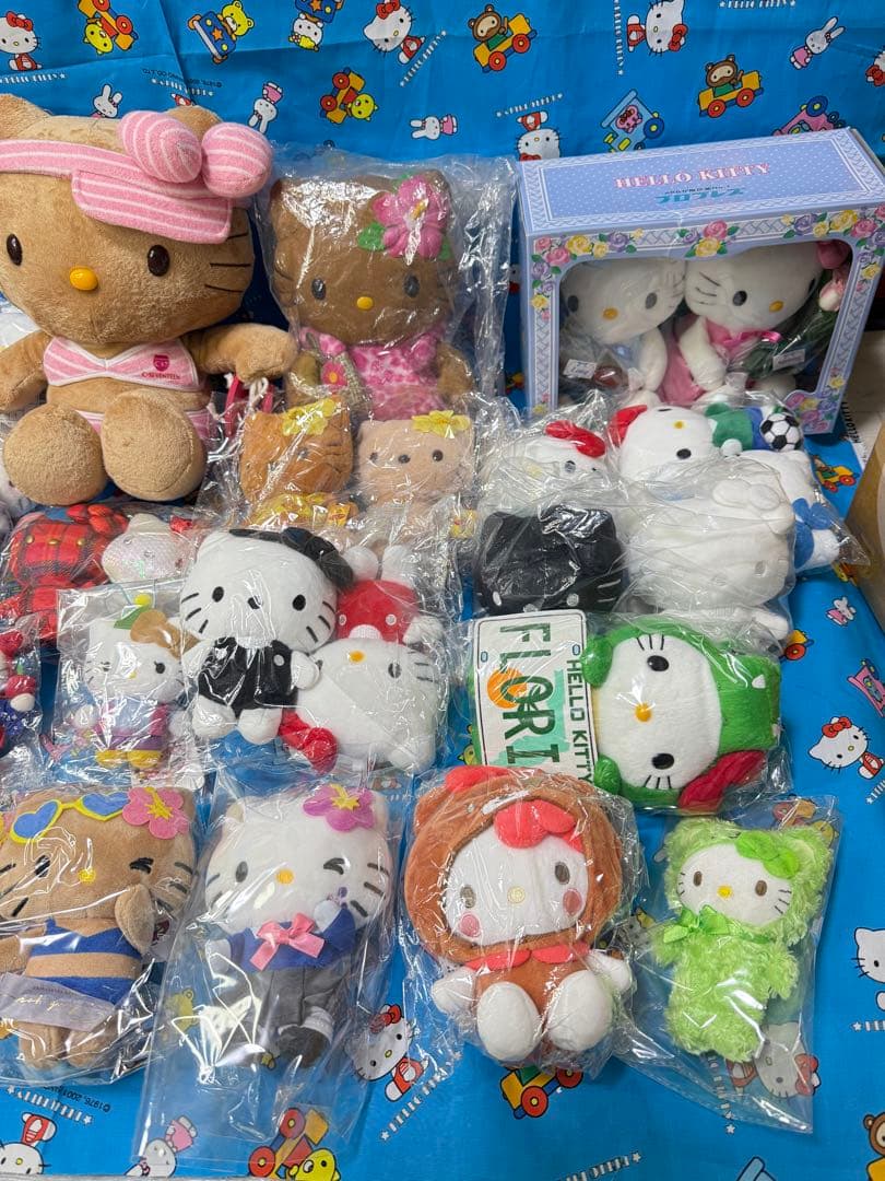 ハローキティ ぬいぐるみセット 約35体