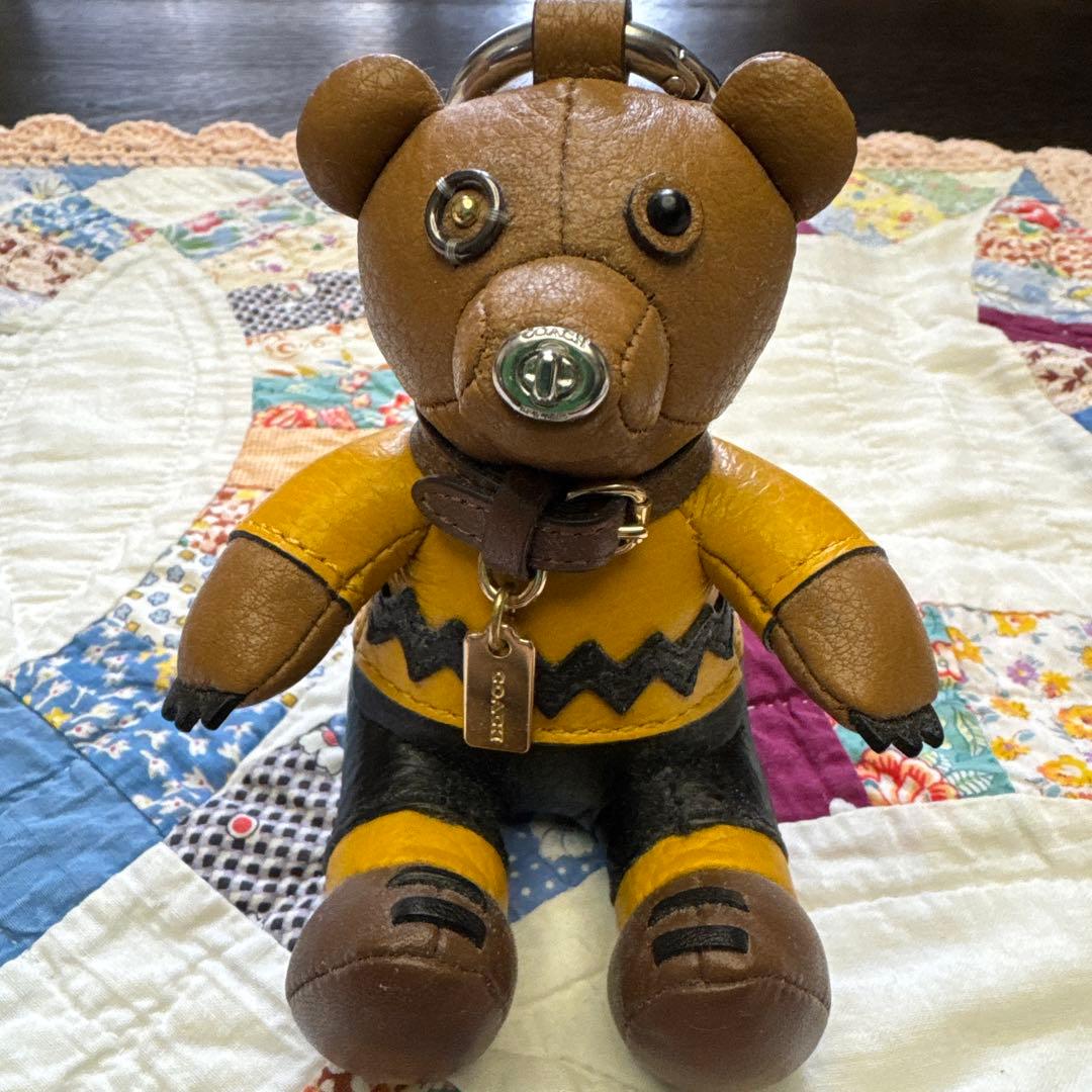 コーチクマのチャーム