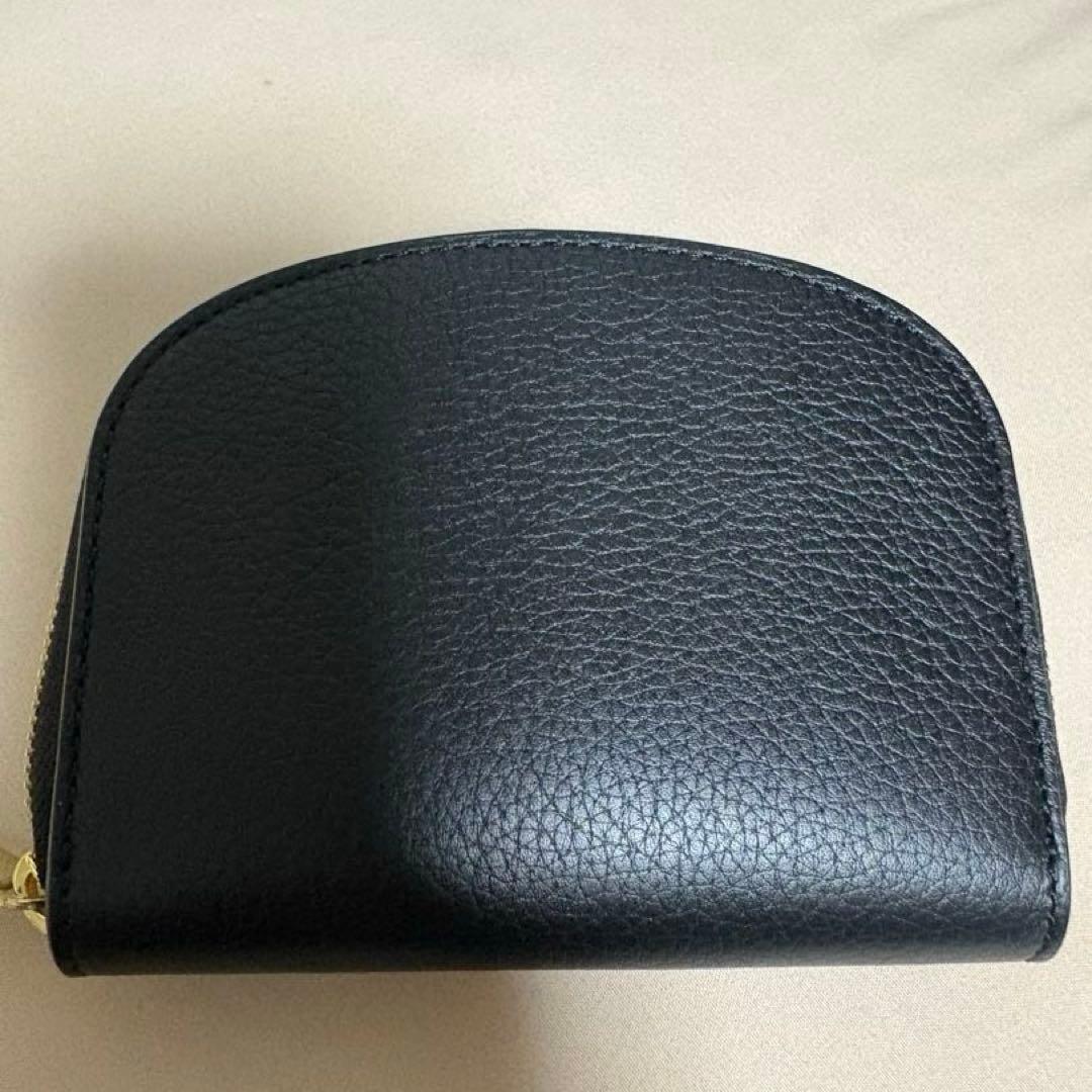 A.P.C. Demi-luneコンパクトウォレット