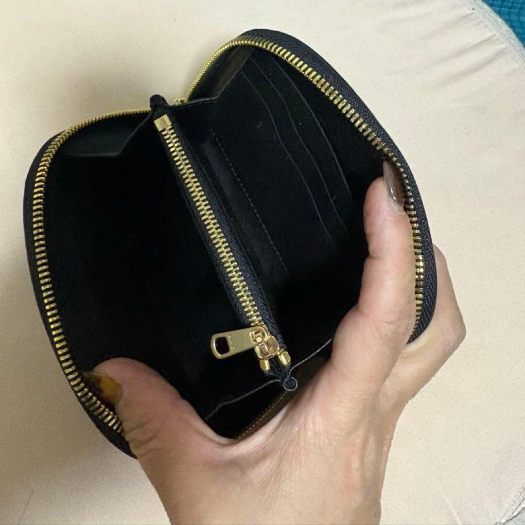 A.P.C. Demi-luneコンパクトウォレット