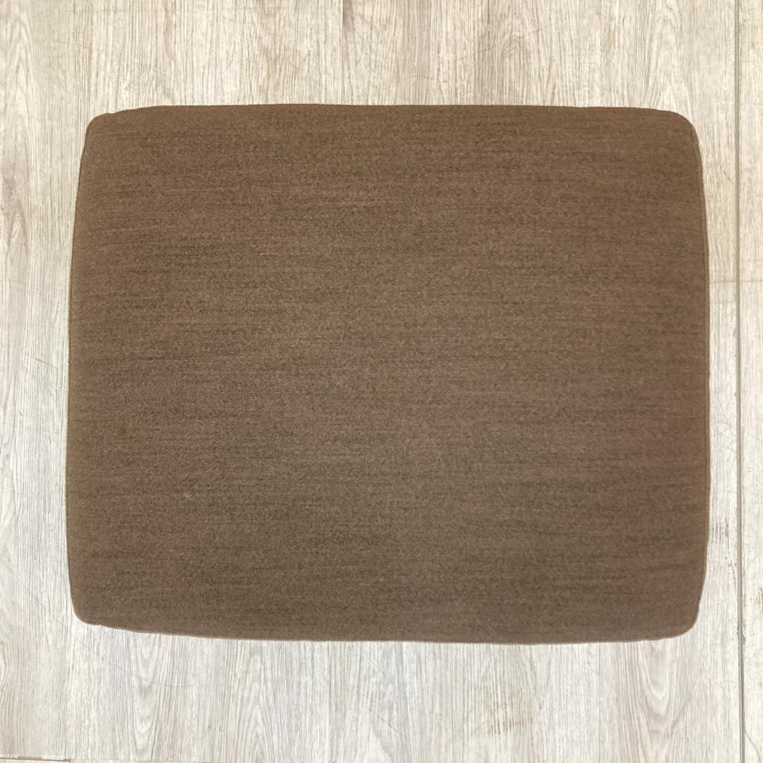 ワイスワイス　WISE・WISE　スツール　オットマン