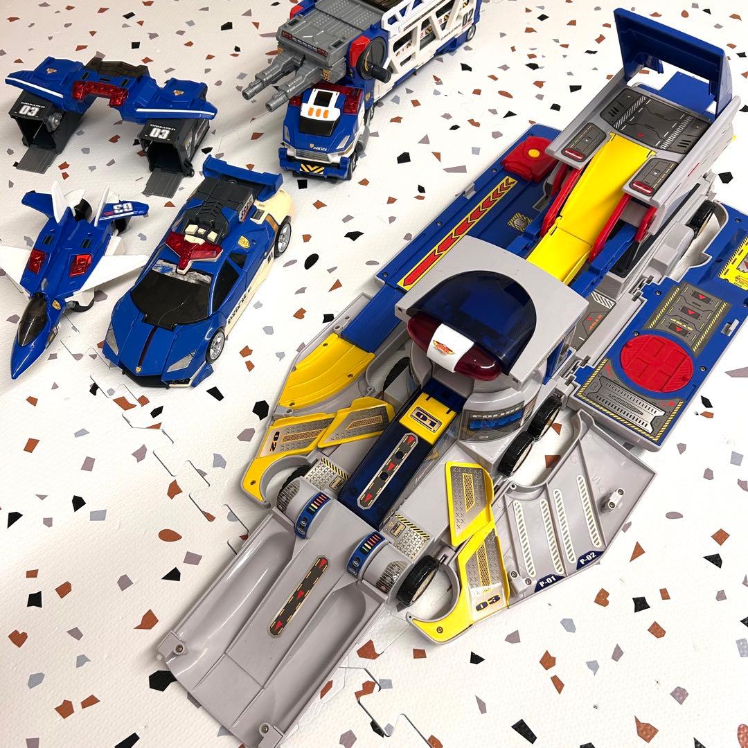 新品電池交換済み】トミカ マグナムパトレーラー ハイパーブルーポリス