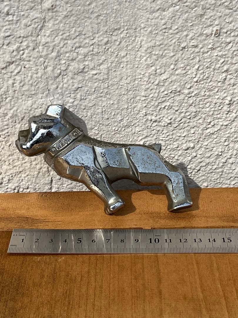 Mack truckエンブレム　マックトラック