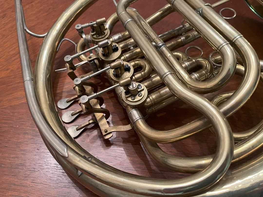 【美品】Knopf クノッフ セミダブルホルン