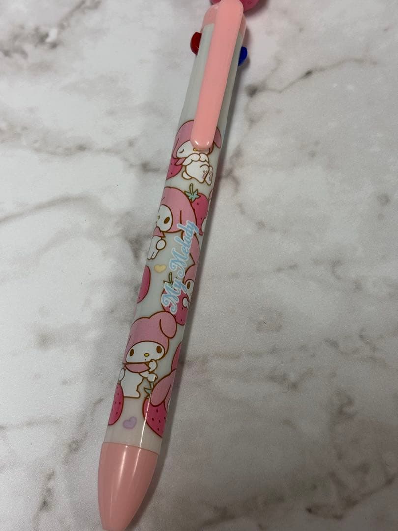 2014年 サンリオ マイメロディ いちご 4色ボールペン（黒、赤、青