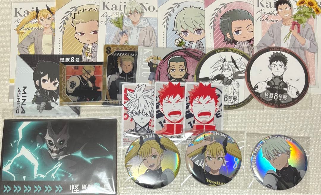 怪獣8号 ポストカード 缶バッジ まとめ売り - メルカリ