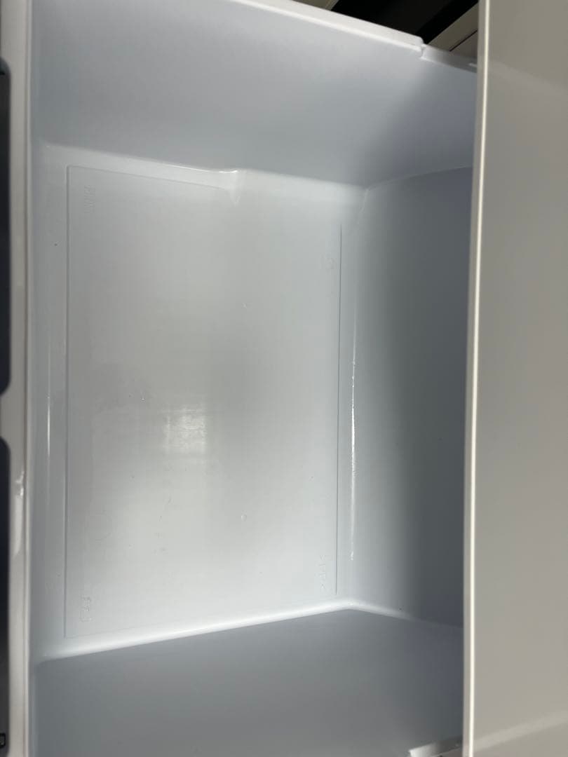 2024年製　MITSUBISHI MR-C33J-W 冷蔵庫ホワイト　三菱電機