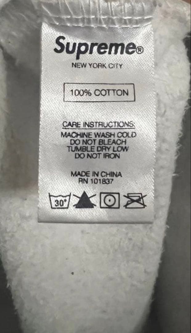 トップス Supreme 18AW Studded Hooded Sweatshirt