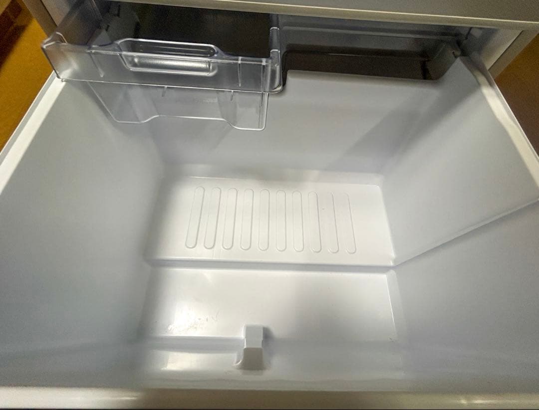 【美品】SHARP 3ドア冷蔵庫 SJ-W358K-S 350L 2025年製