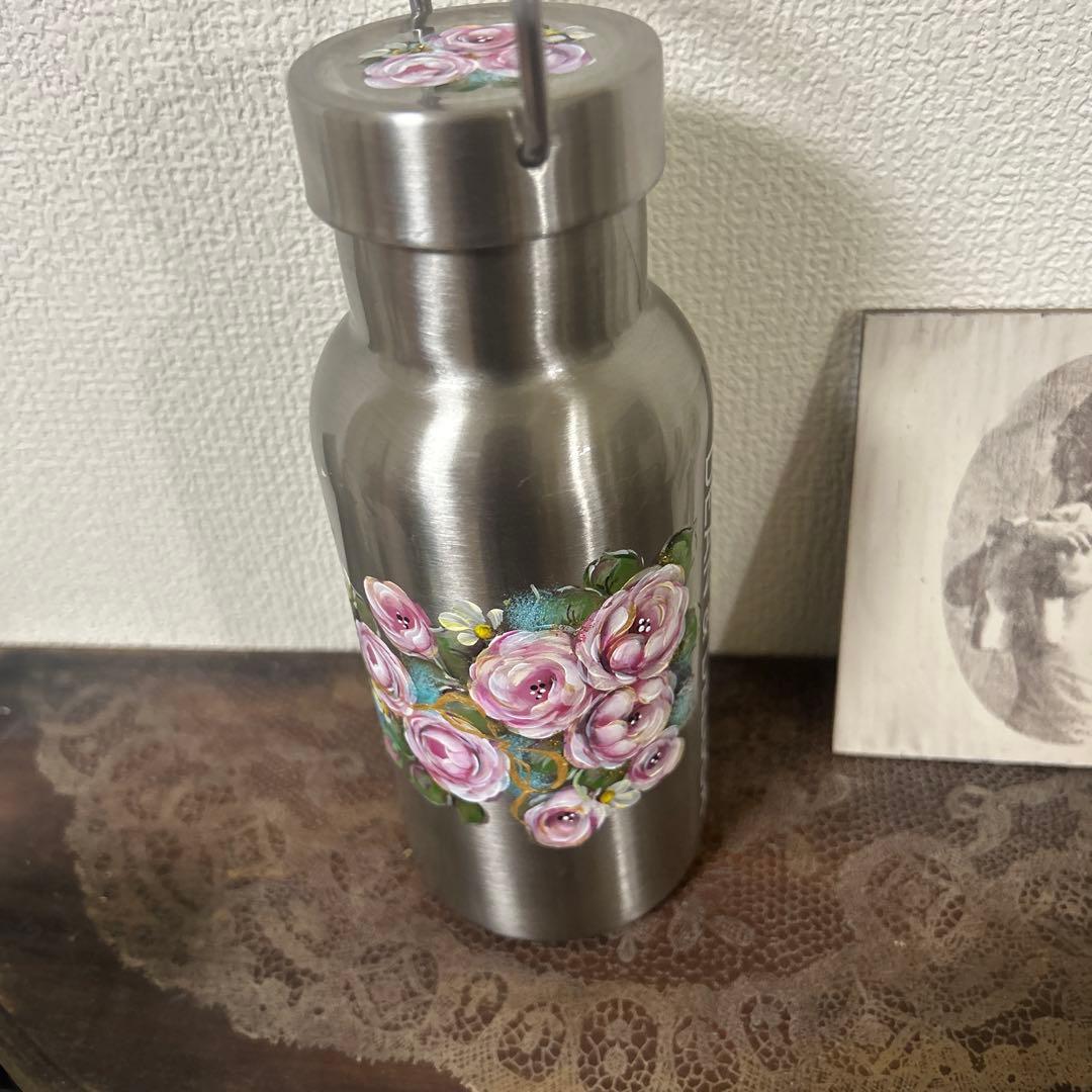 ステンレスボトル。ばら園です。