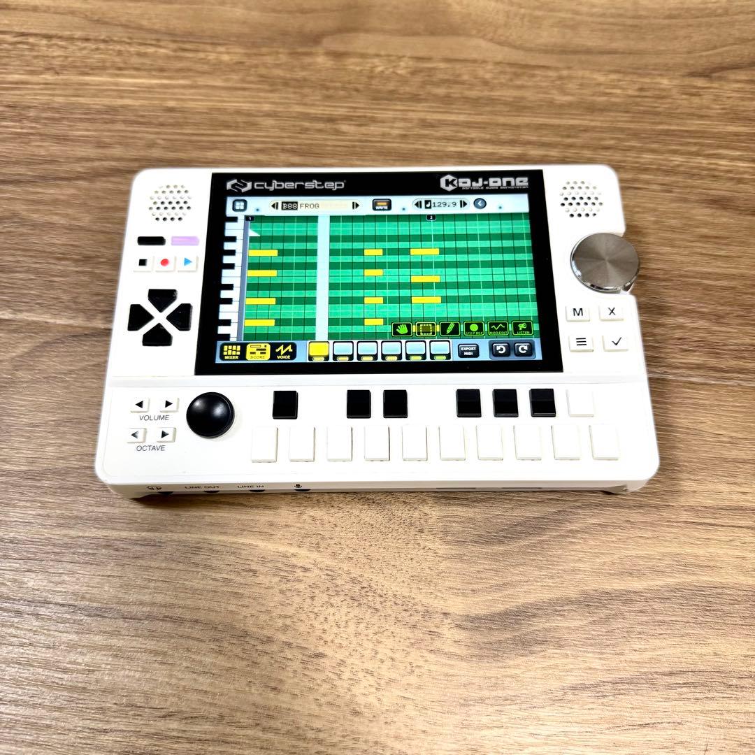 動作確認済み】Cyberstep KDJ-ONE ホワイト