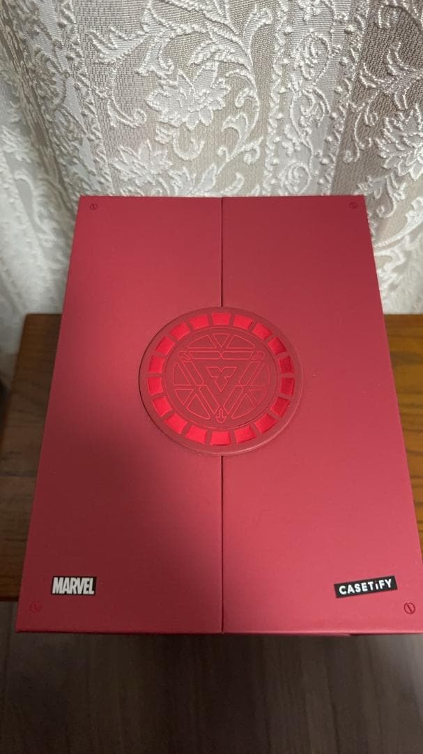 CASETiFY アイアンマンコラボ エアポッズケース AirPodsケー