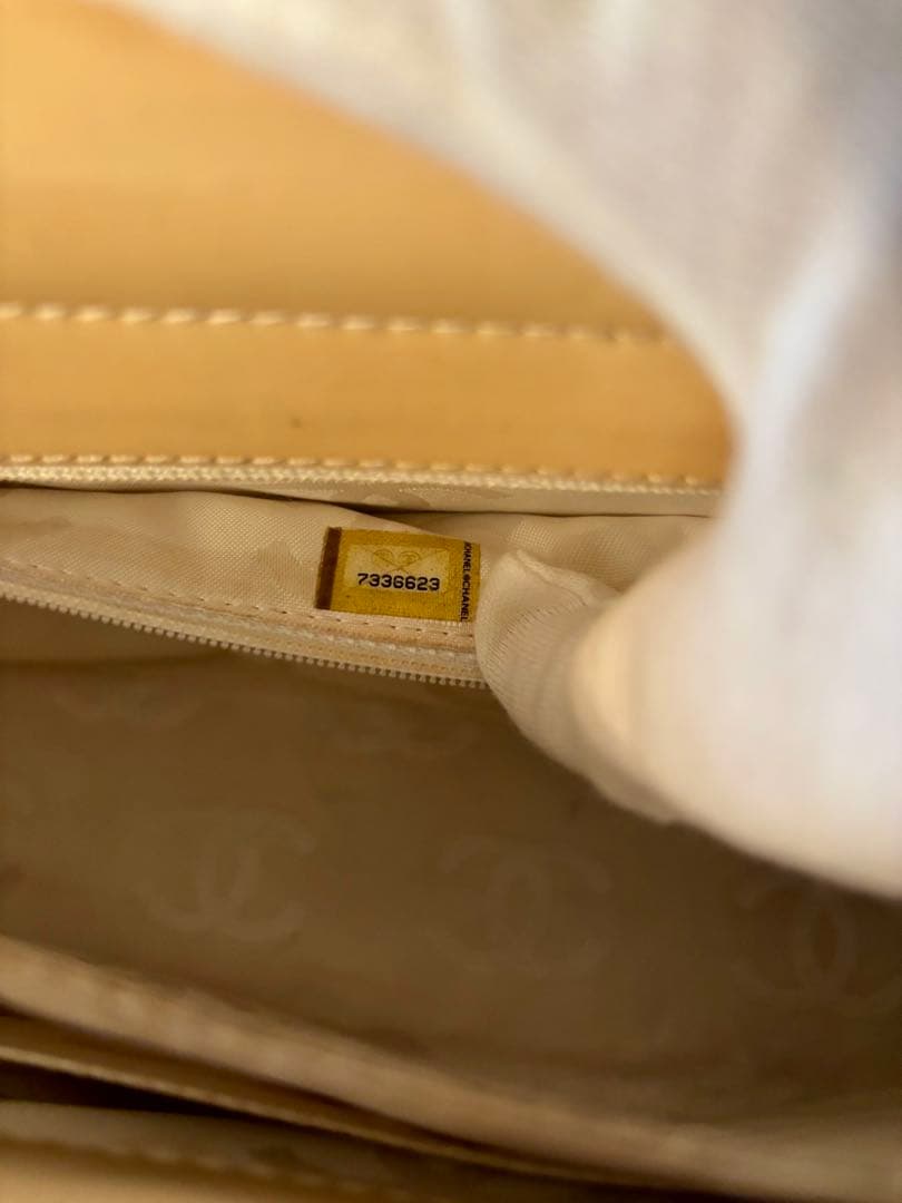 し*い様 CHANEL✨ベージュ キルティング ショルダーバッグ✨美品✨お値下げ