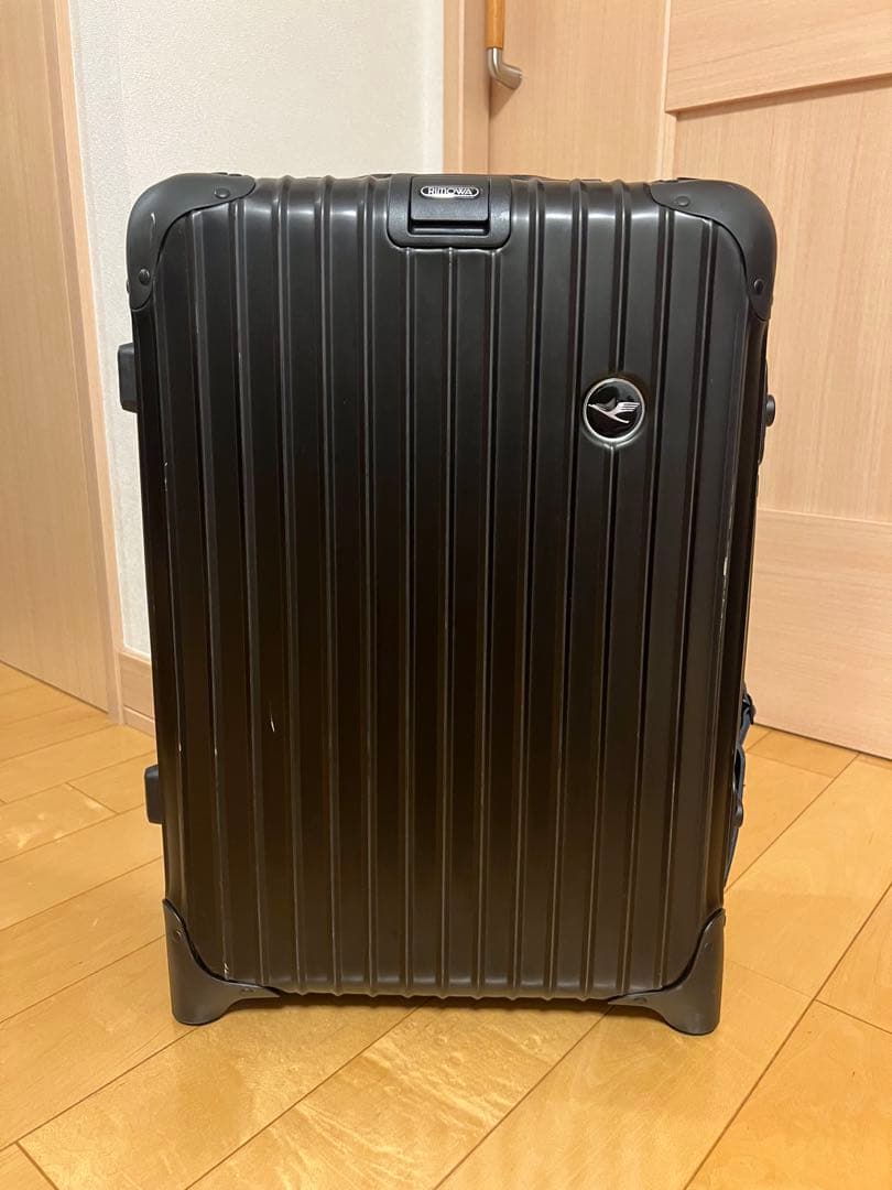 RIMOWA トパーズ ステルス ルフトハンザ限定 32L 2輪 機内持ち込み可 RIMOWA トパーズ ステルス ルフトハンザ限定 32L 2輪 機内持ち込み可