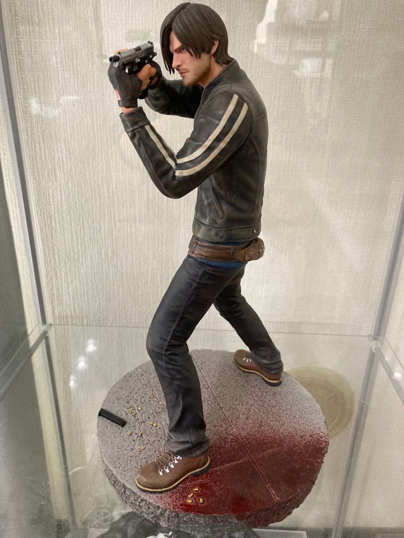 バイオハザードBIOHAZARD ARTFXフィギュア レオン&クリス