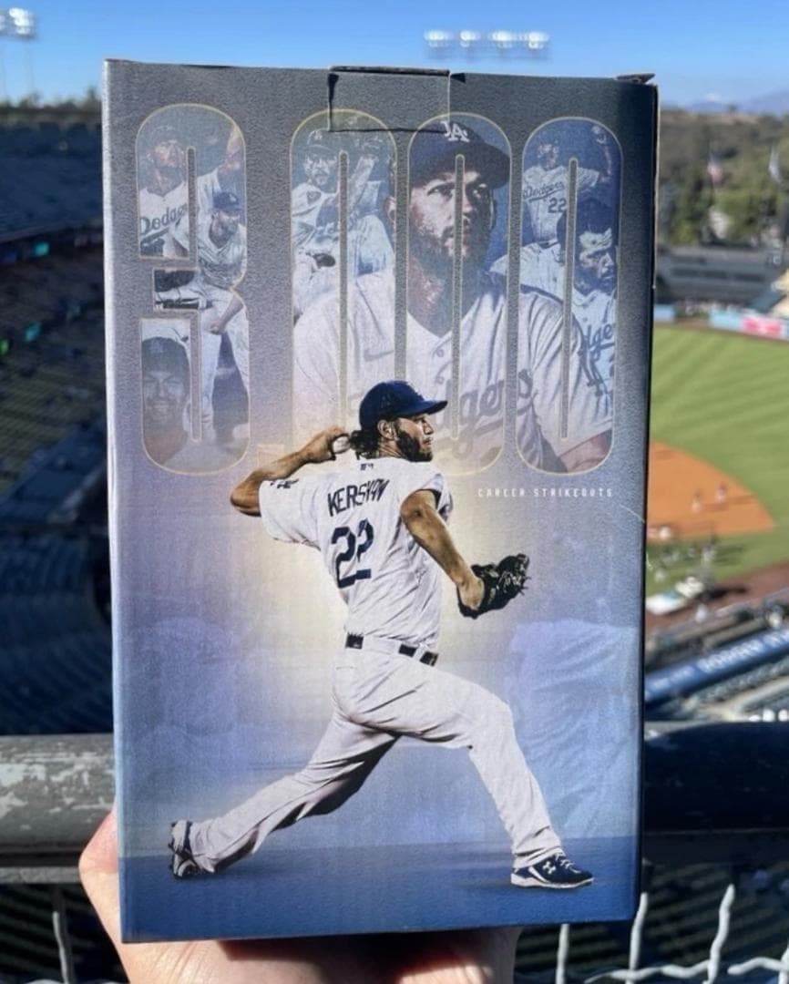 球場限定】9/20クレイトンカーショー3000奪三振ボブルヘッドDodgers