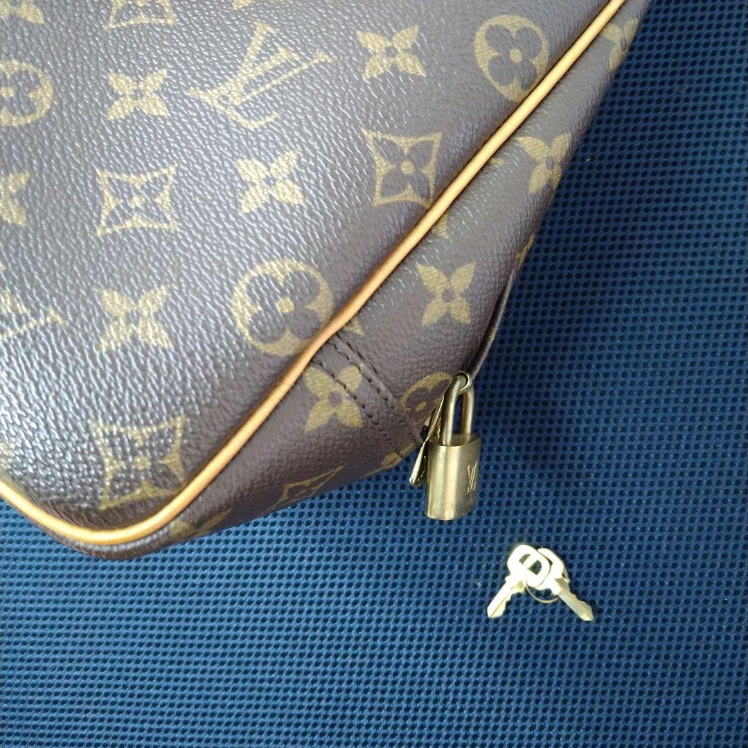 ルイ・ヴィトン モノグラム 南京錠バック　ドーヴィル