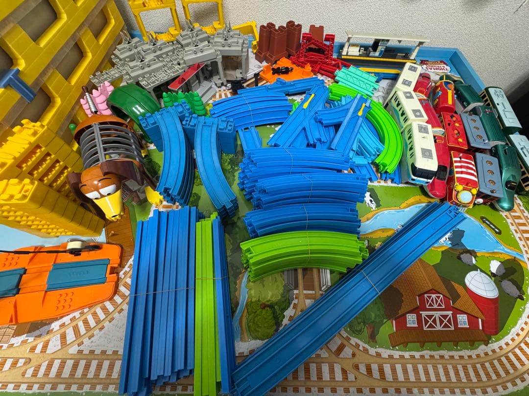 きかんしゃトーマス　プレイテーブル　プラレールセット 引取限定