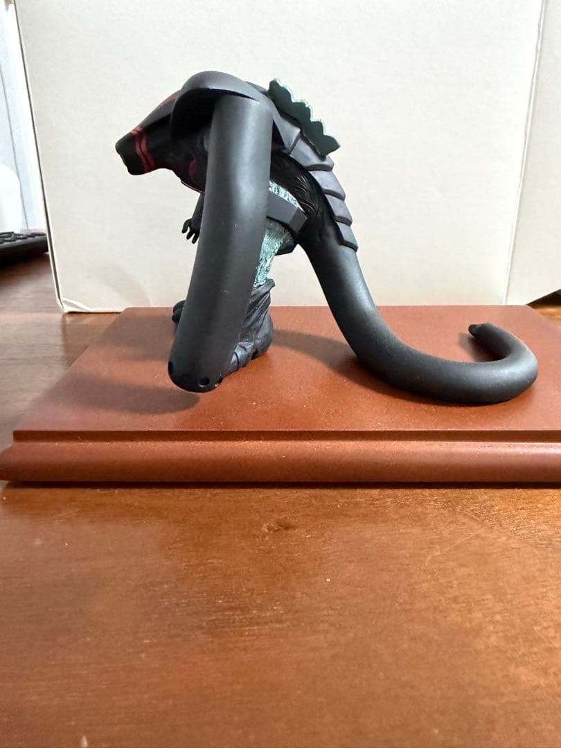 ネオランガ　フィギュア