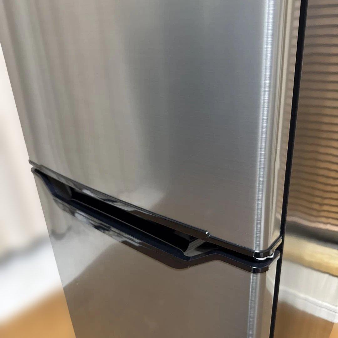 美品 YAMAZEN 2024年製 冷蔵庫 幅50cm 173L エネ 静音