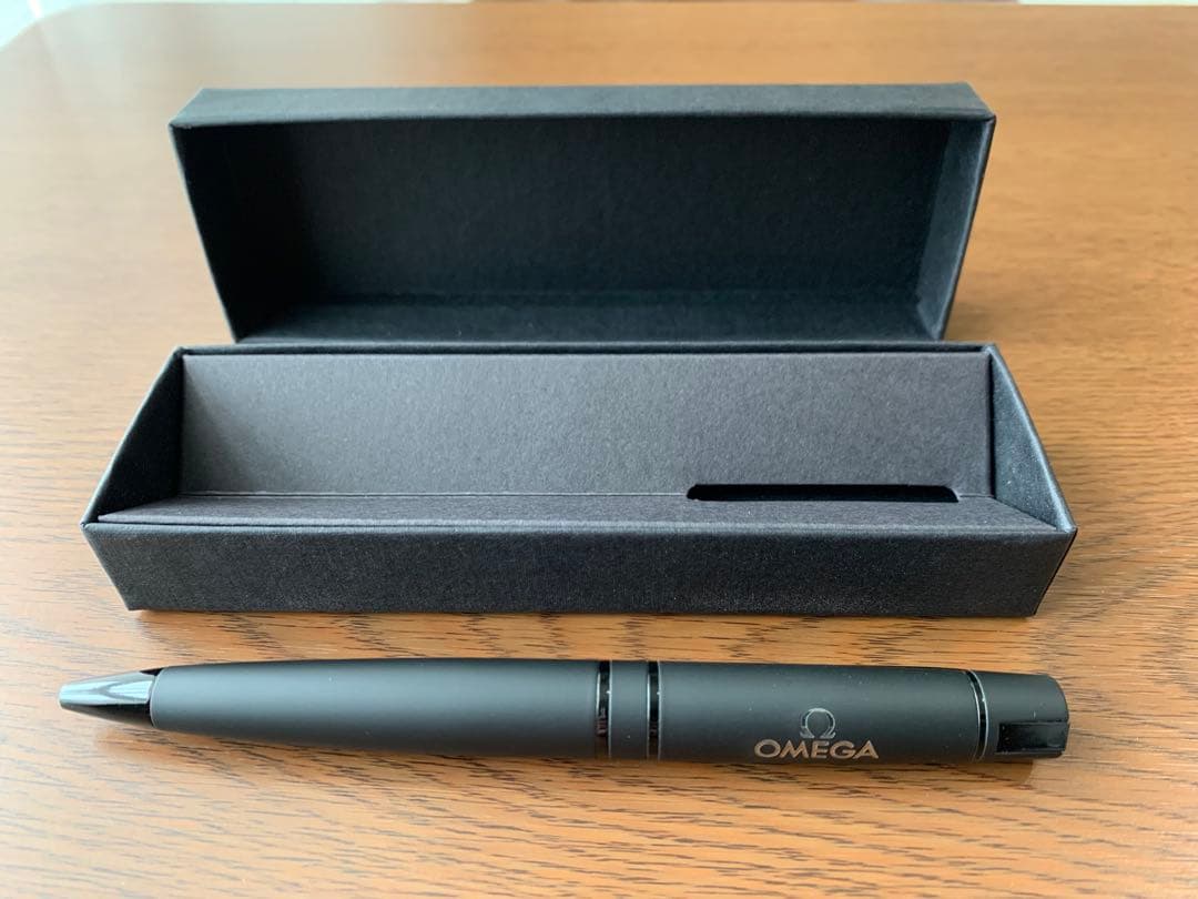 オメガ OMEGA ボールペン ノベルティ 非売品 ブラック 黒 マット調 箱