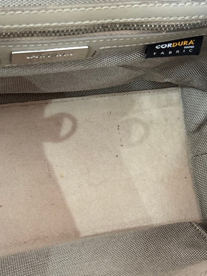 美品！！【イアクッチ　2wayショルダーバッグ】