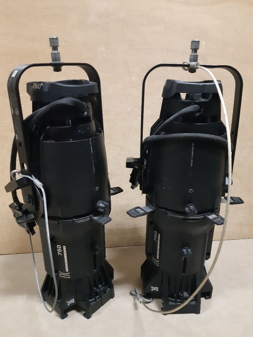 エリプソイダル スポット ETC Source Four