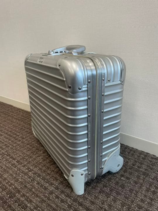 リモワ RIMOWA トパーズ 機内持込可ビジネストローリー 2輪 C